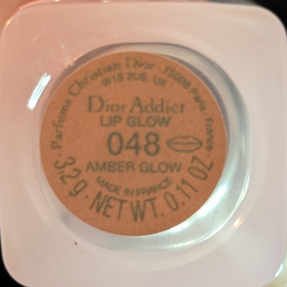 Dior | Addict Lip Glow Balm | 048 Amber Glow - Picture 4 of 4